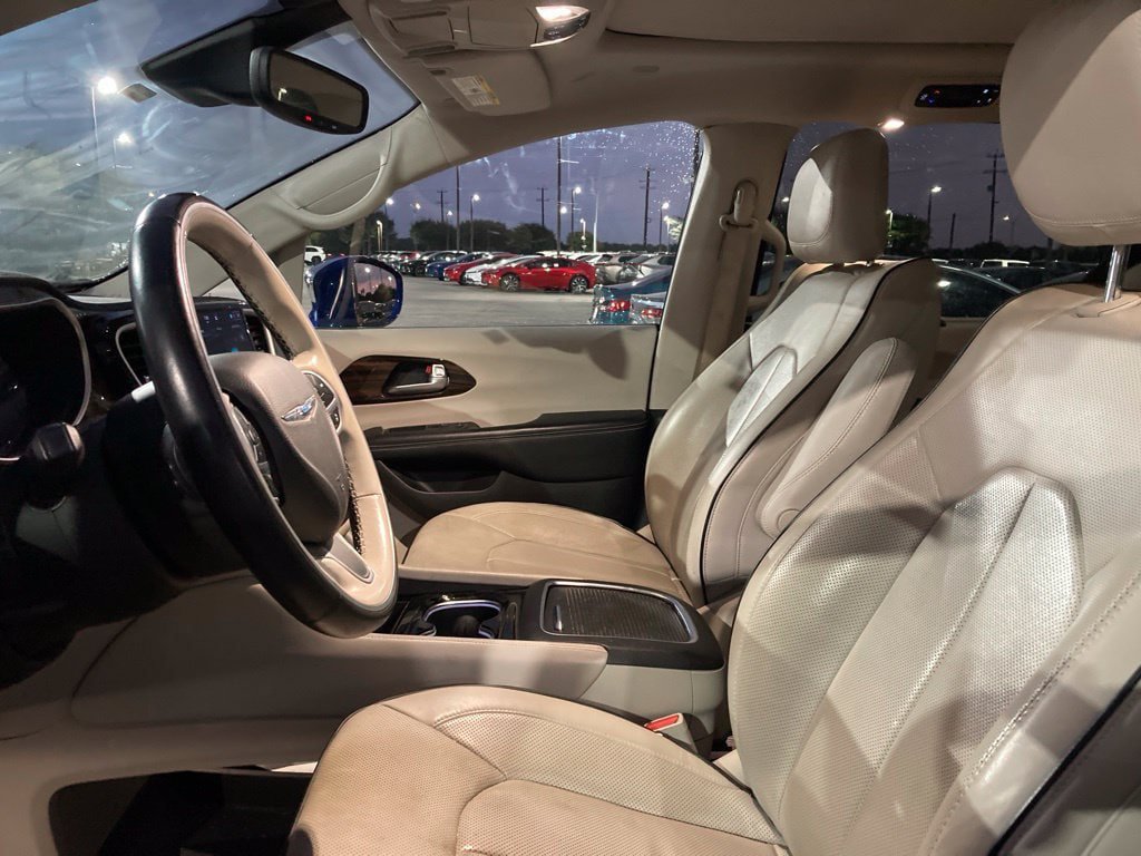 Used 2021 Chrysler Pacifica Limited FWD image 10