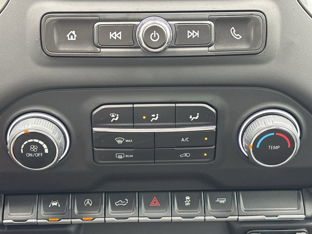 Used 2022 Chevrolet Silverado 1500 Custom image 21