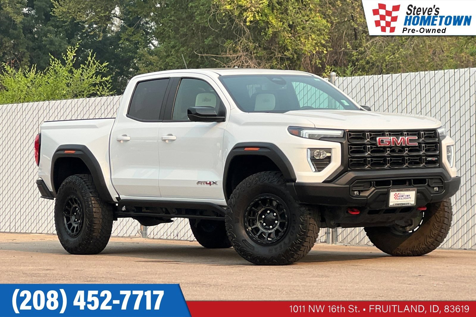 Used 2024 GMC Canyon AT4X w/ AT4X AEV Edition AWD/4WD image 1