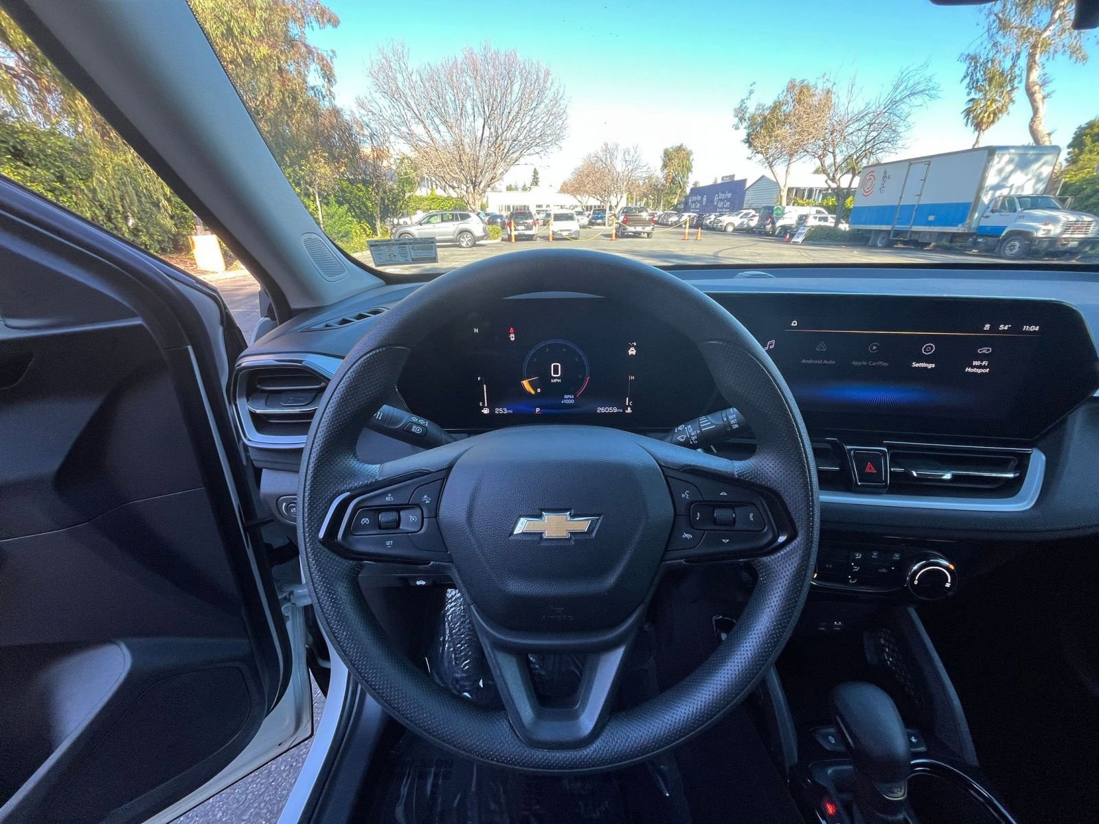 Used 2025 Chevrolet TrailBlazer LT image 33