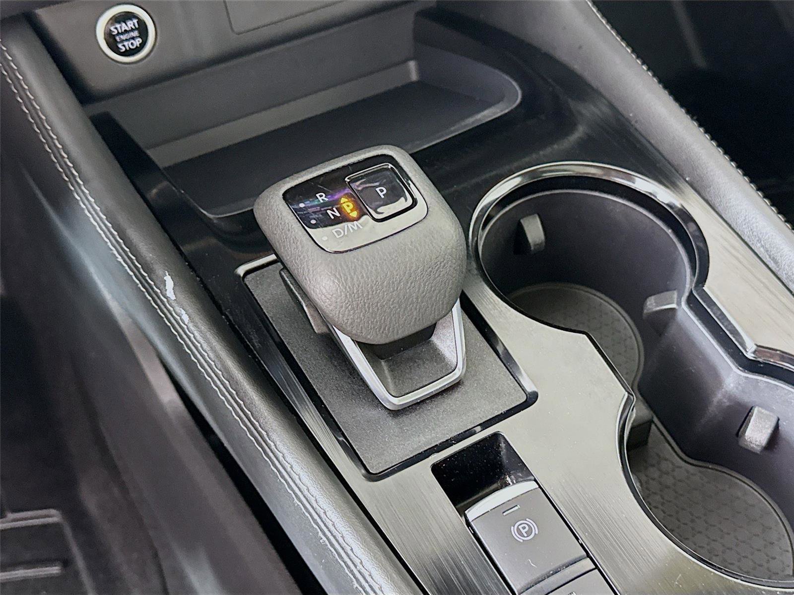 Used 2023 Nissan Rogue SL image 15