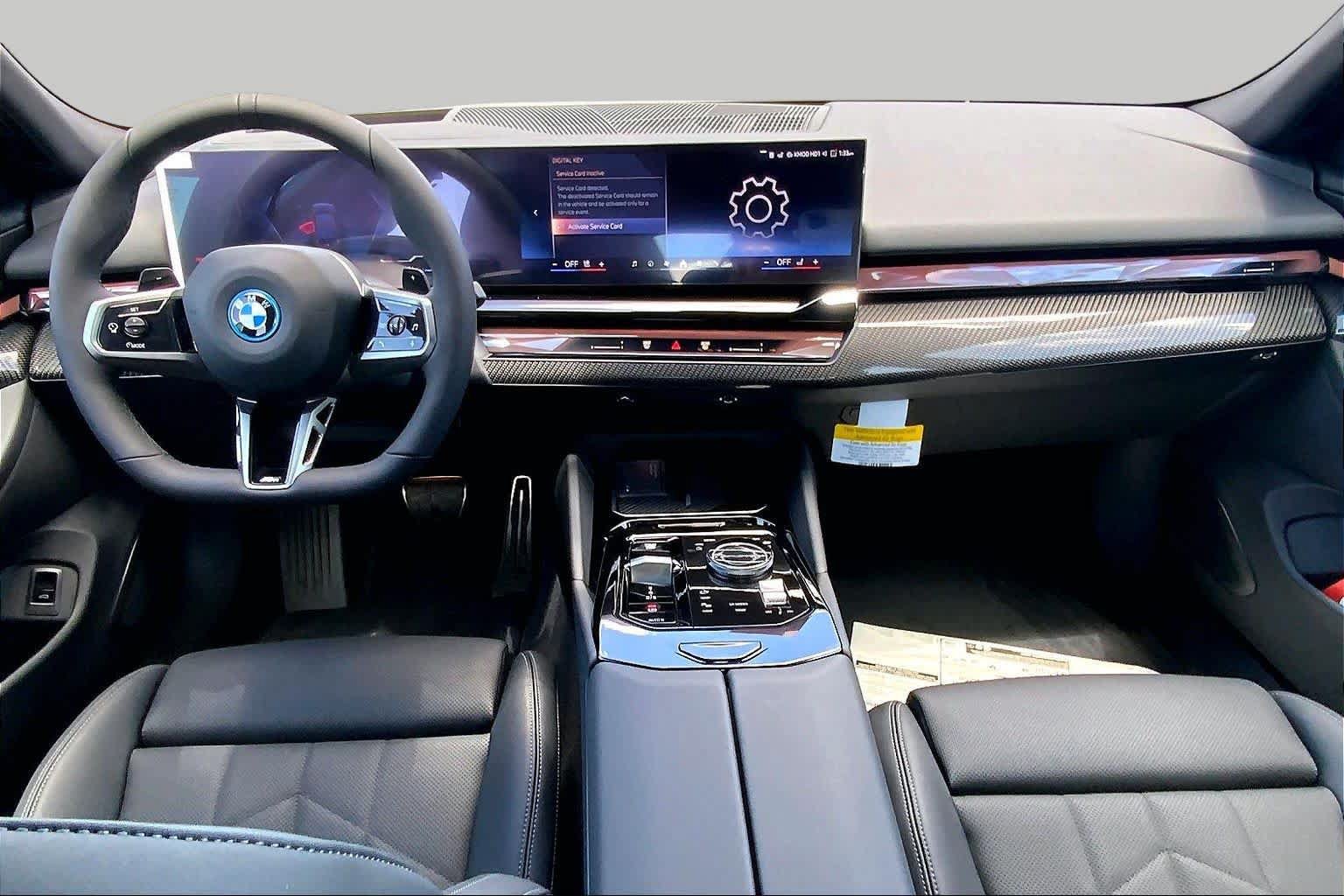 New 2026 BMW 550e xDrive w/ Premium Package AWD/4WD image 5