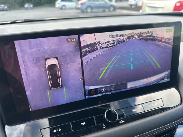 Used 2025 Nissan Rogue SL w/ SL Premium Package image 34