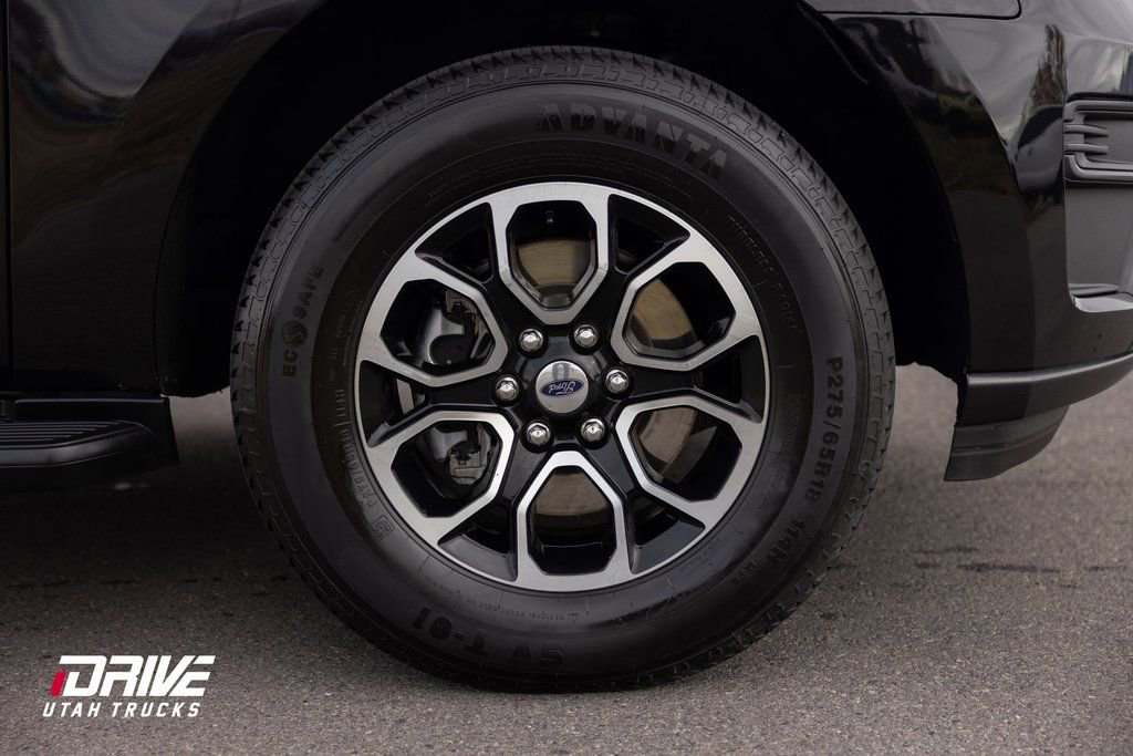 Used 2024 Ford Expedition Max XLT image 6