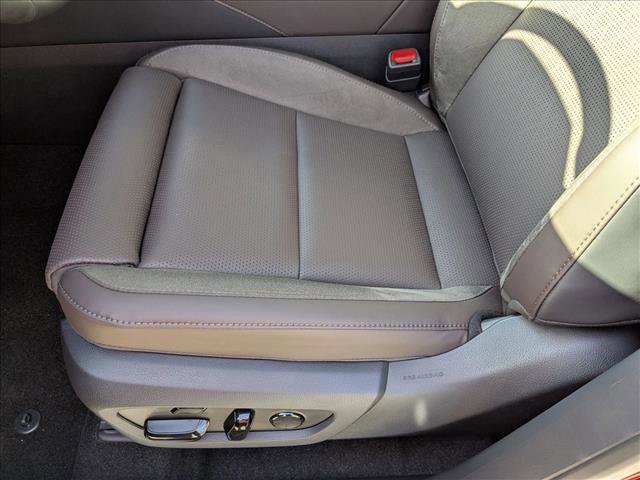 New 2026 Lexus RX 450h AWD image 4