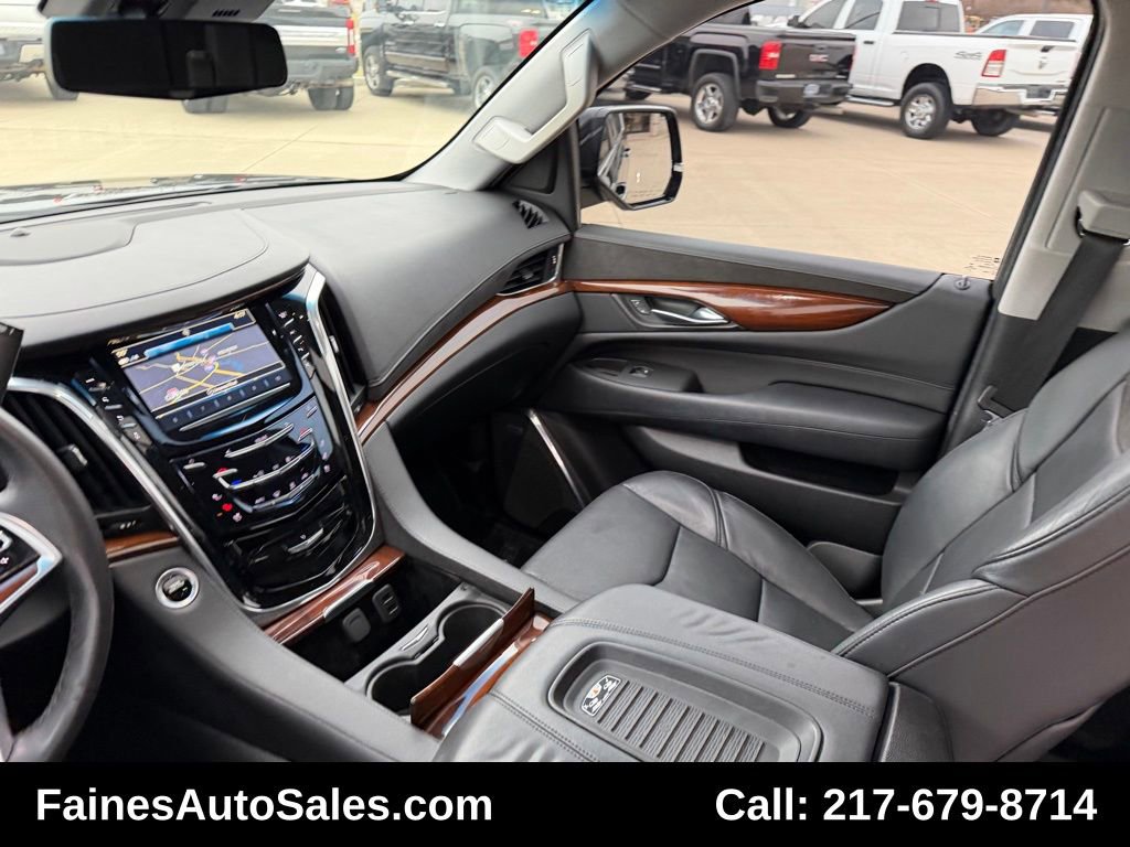 Used 2018 Cadillac Escalade Premium Luxury image 69