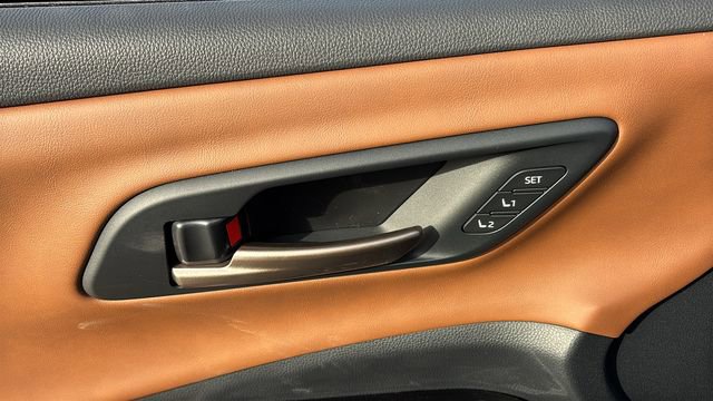 New 2026 Toyota Crown Signia image 13