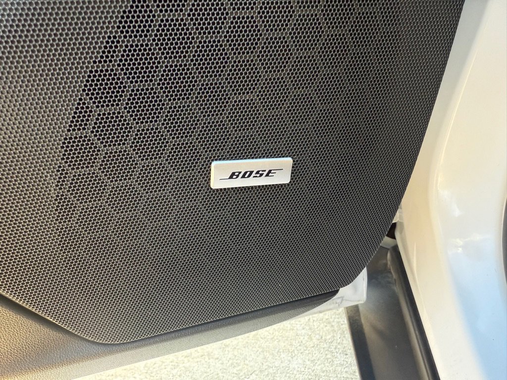 Used 2018 Cadillac XT5 Platinum image 16