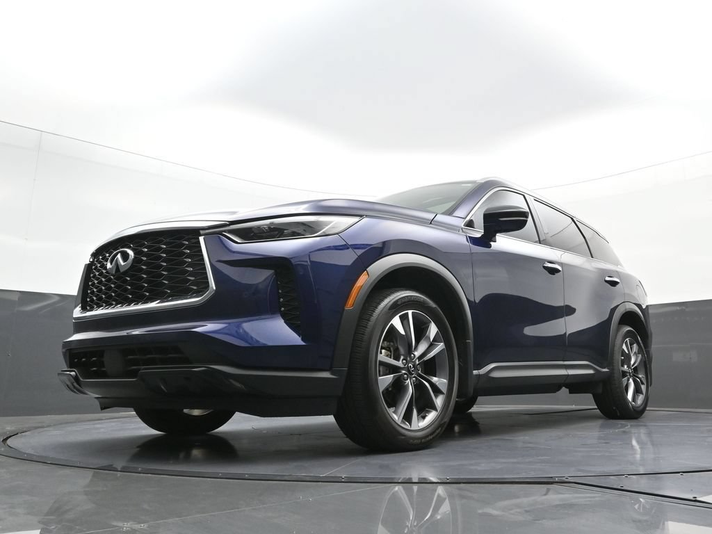 Used 2023 INFINITI QX60 Luxe w/ Vision Package AWD/4WD image 24