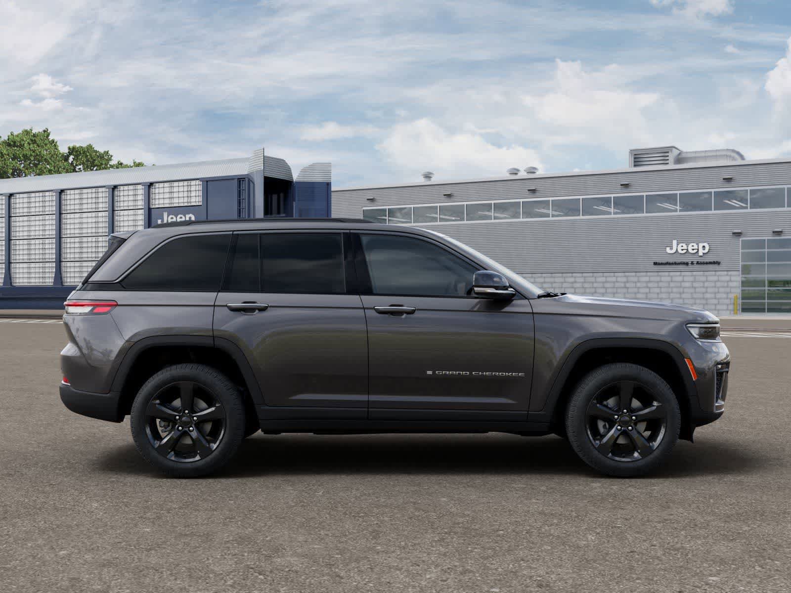 New 2026 Jeep Grand Cherokee Limited w/ Limited Altitude Package image 21