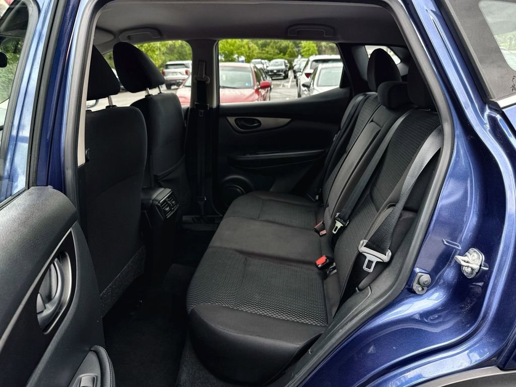 Used 2021 Nissan Rogue Sport S AWD/4WD image 23