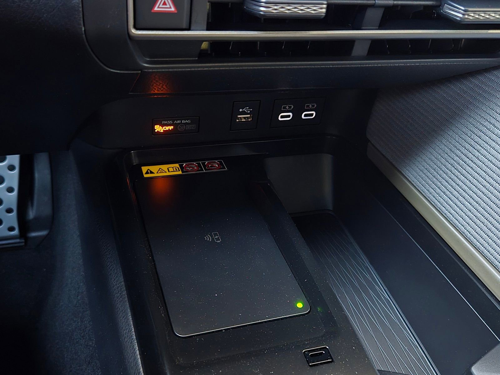 Certified 2026 Toyota Camry SE w/ Convenience Package FWD image 17