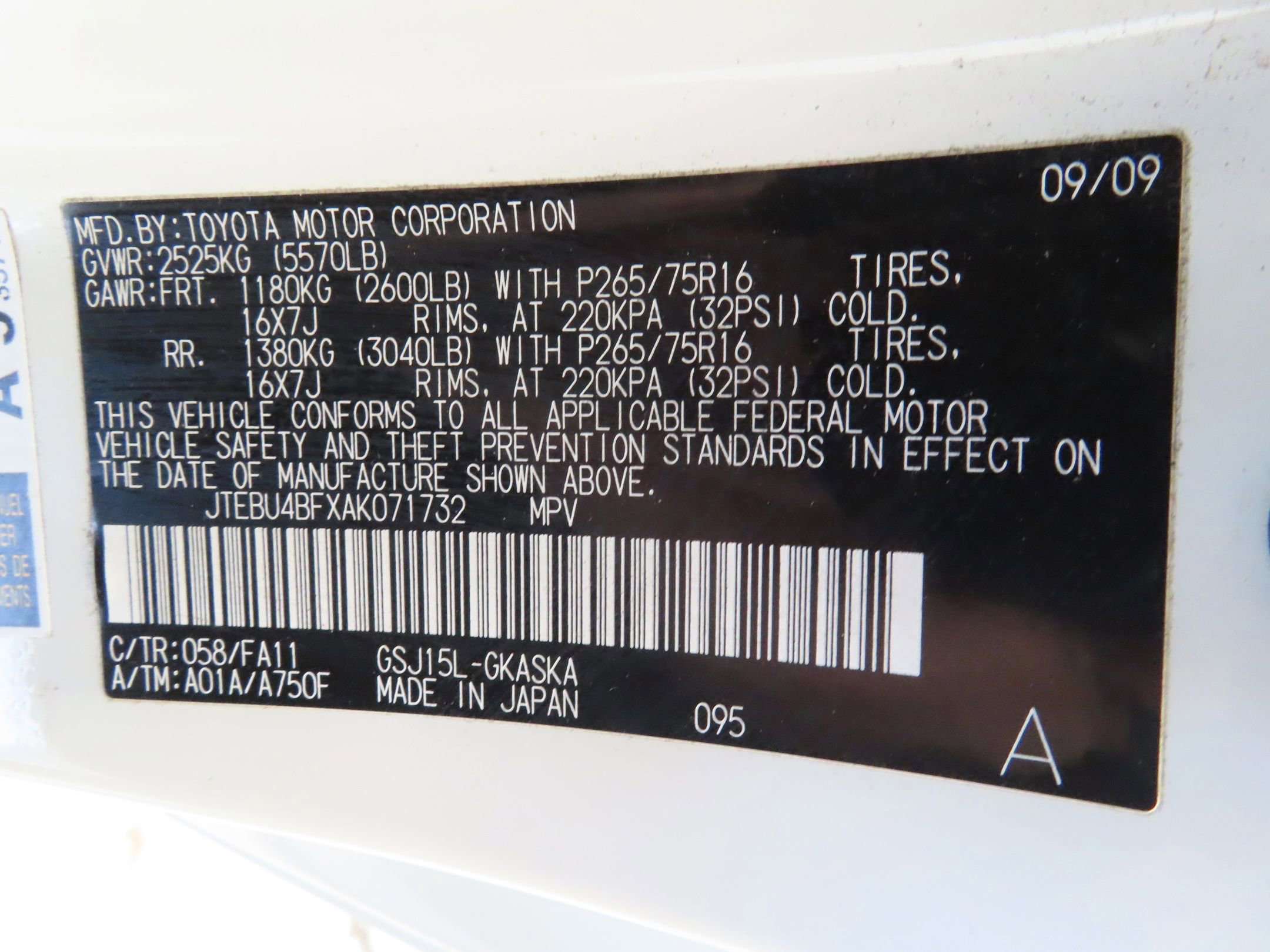 Used 2010 Toyota FJ Cruiser 4WD image 28