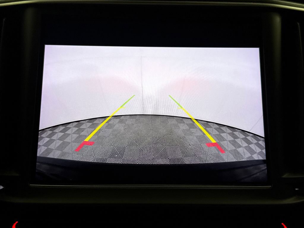 Used 2022 Maserati Levante GT image 16