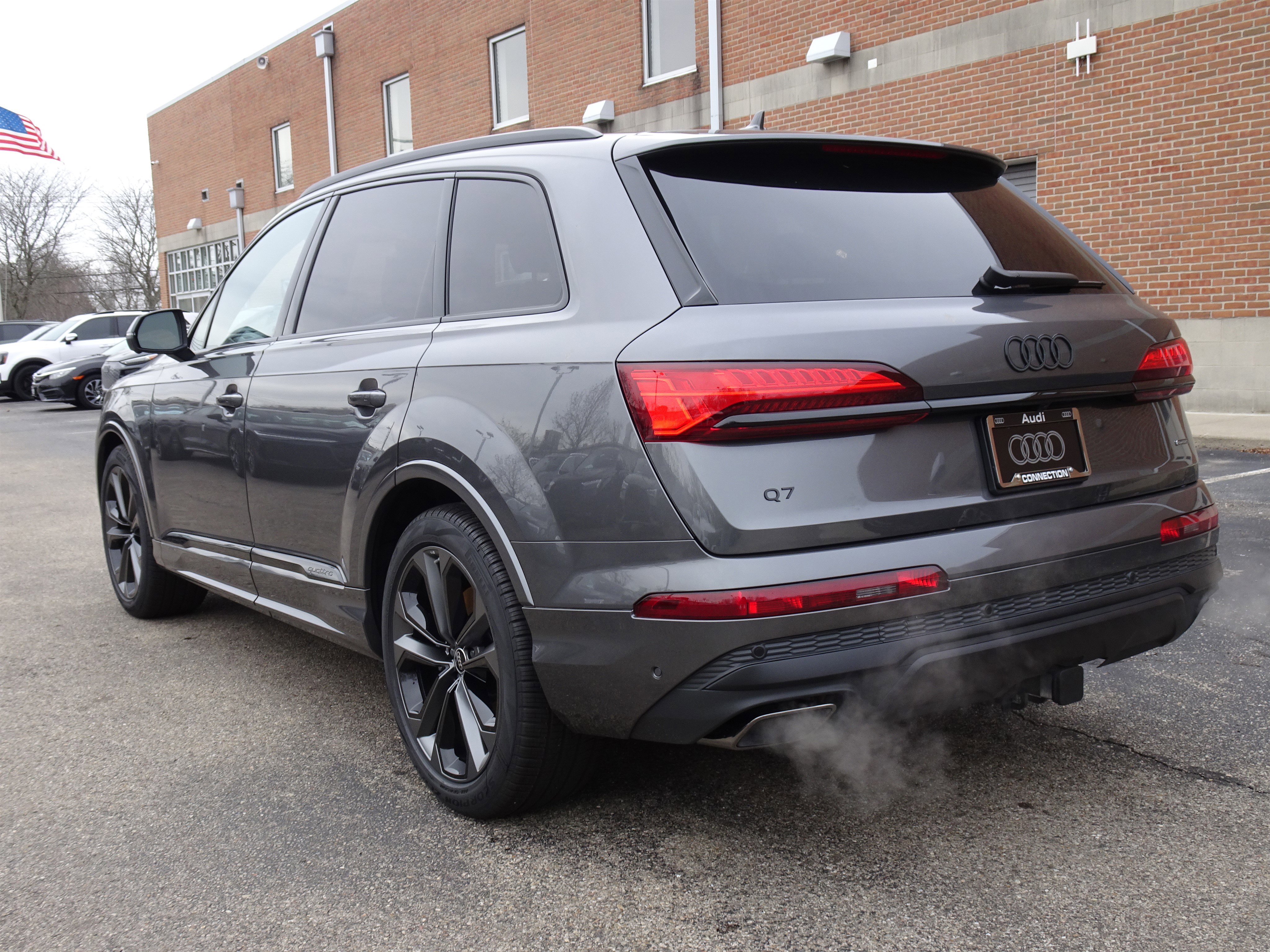 New 2026 Audi Q7 3.0T Premium Plus AWD/4WD image 3