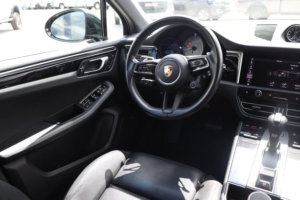 Used 2022 Porsche Macan S w/ Premium Package Plus AWD/4WD image 19