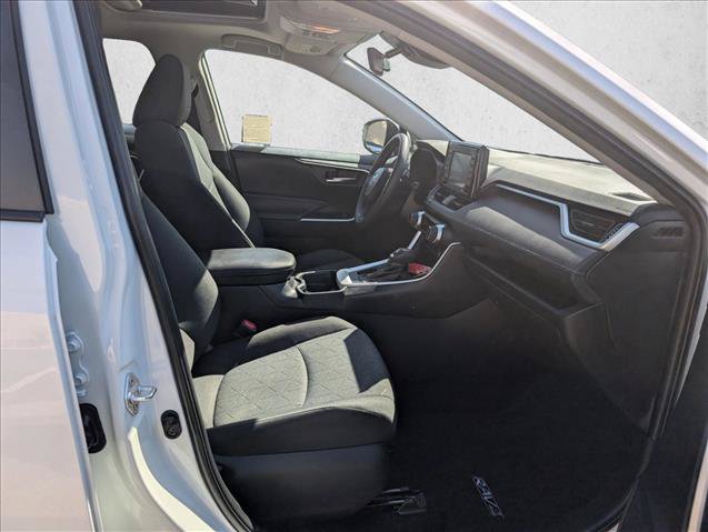 Certified 2020 Toyota RAV4 XLE w/ Convenience Package FWD image 20