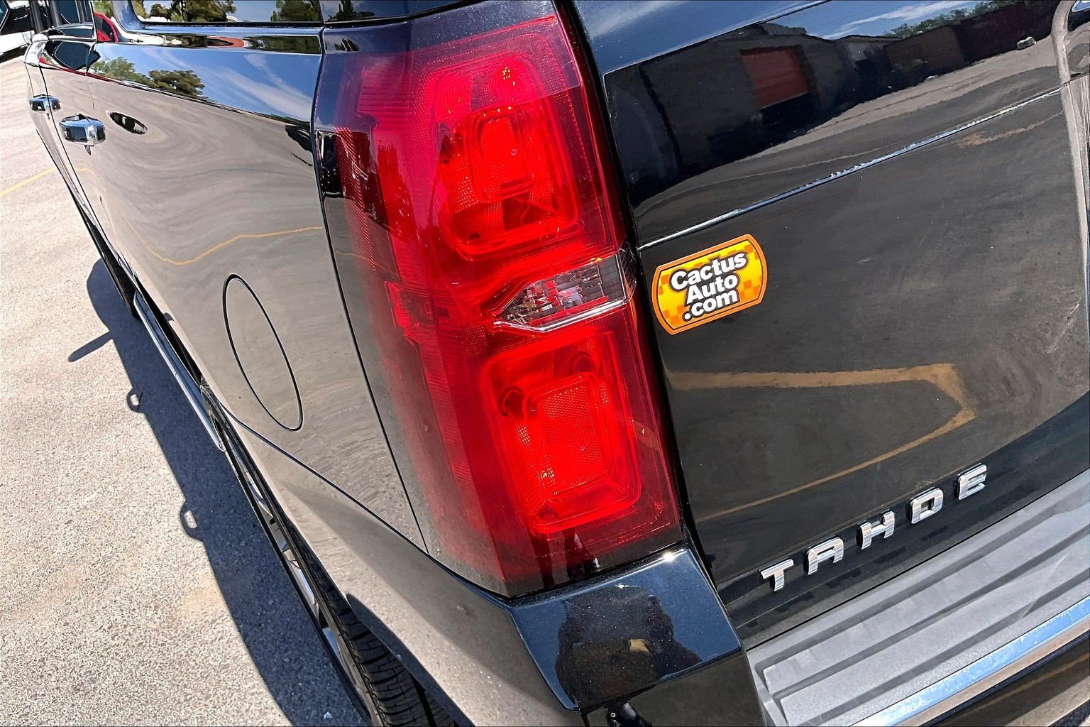 Used 2019 Chevrolet Tahoe Premier AWD/4WD image 32