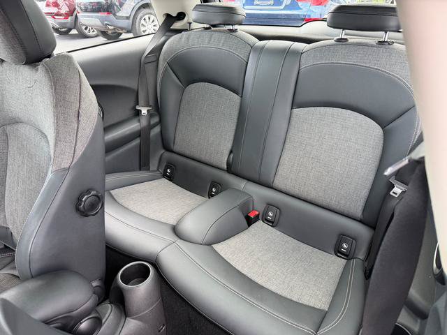 Used 2015 MINI Cooper S FWD image 5