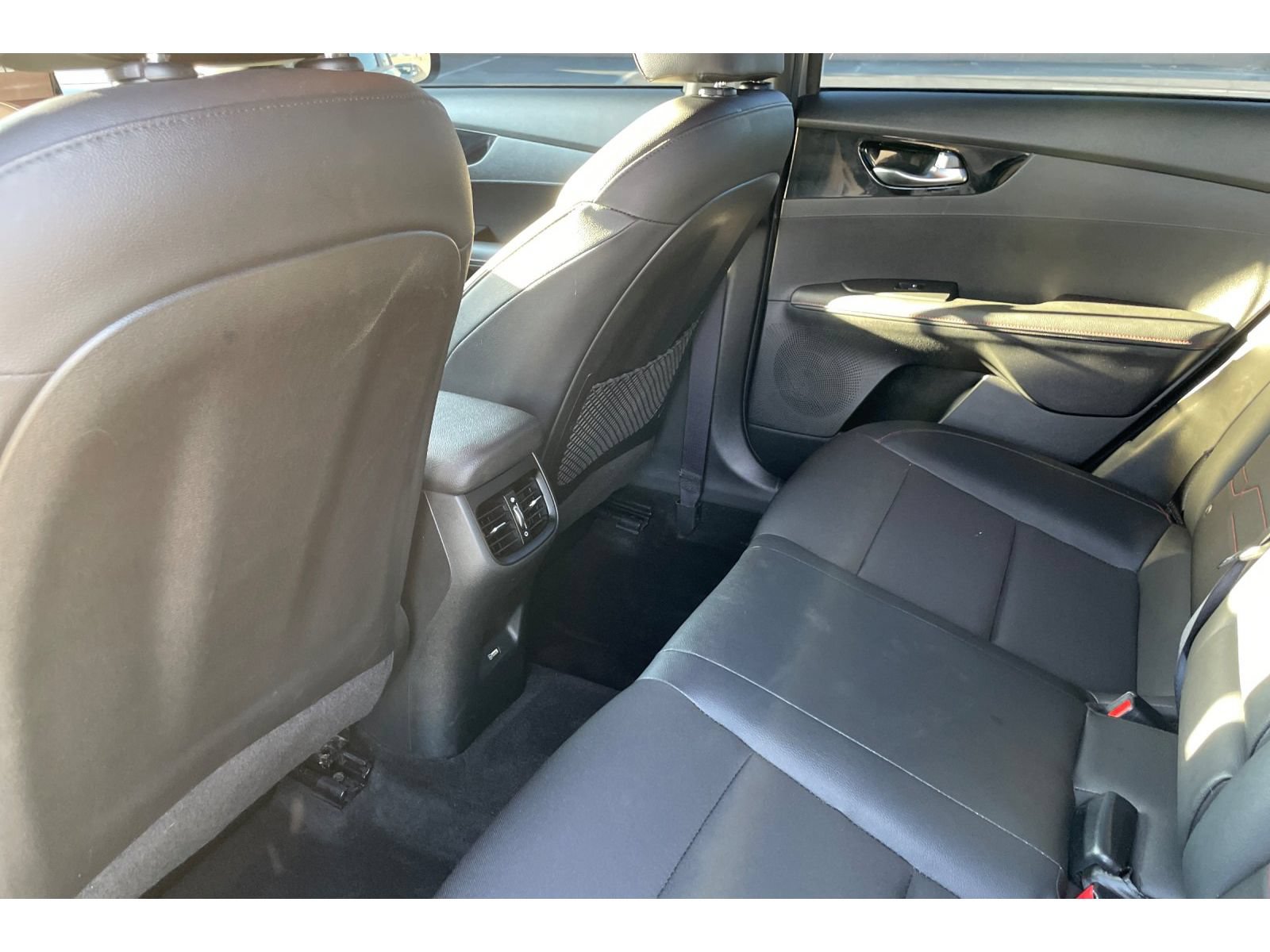 Used 2023 Kia Forte GT FWD image 13