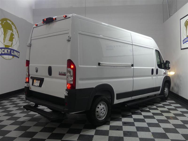 Used 2018 RAM ProMaster 2500 w/ Premium Appearance Group image 9