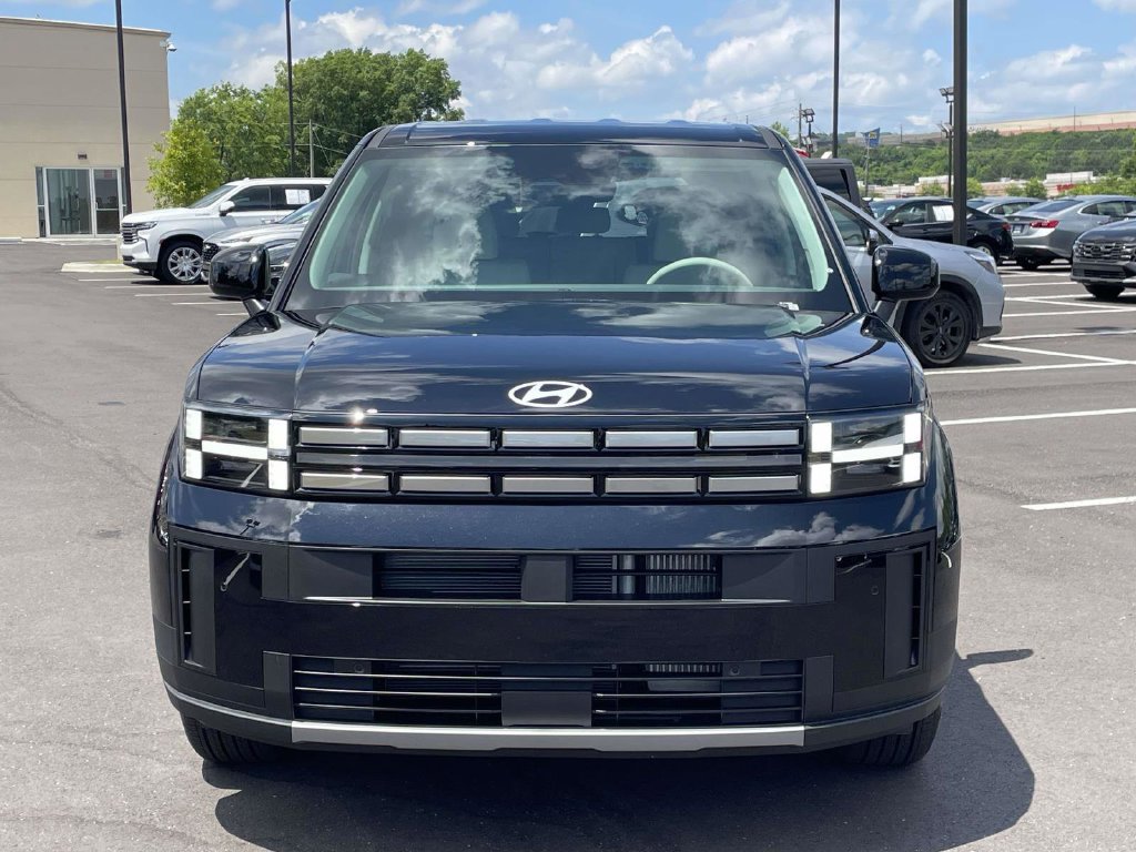 Used 2026 Hyundai Santa Fe SE FWD image 5