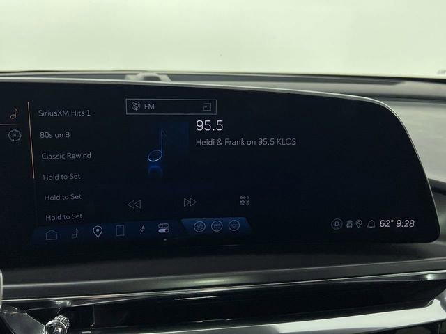 Used 2024 Cadillac Lyriq Tech RWD image 13