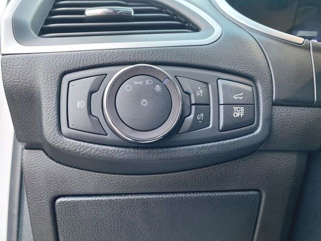 Used 2019 Ford Edge SEL w/ Equipment Group 201A image 18