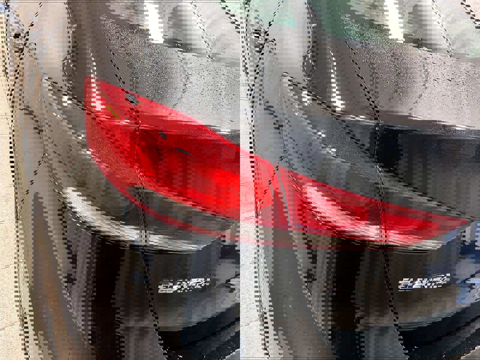 Used 2018 Hyundai Elantra Value Edition image 33