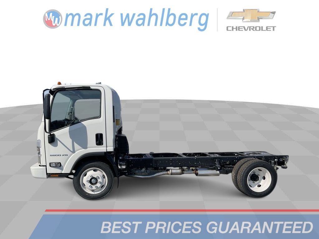 New 2024 Chevrolet Low Cab Forward 5500XG RWD image 1