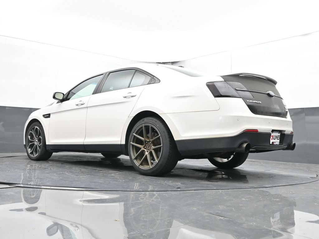Used 2017 Ford Taurus SHO AWD/4WD image 48