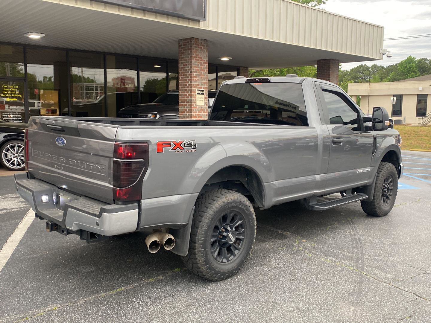 Used 2022 Ford F350 XLT w/ XLT Value Package AWD/4WD image 5