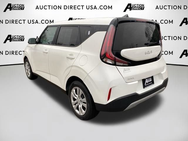 Used 2023 Kia Soul LX image 20