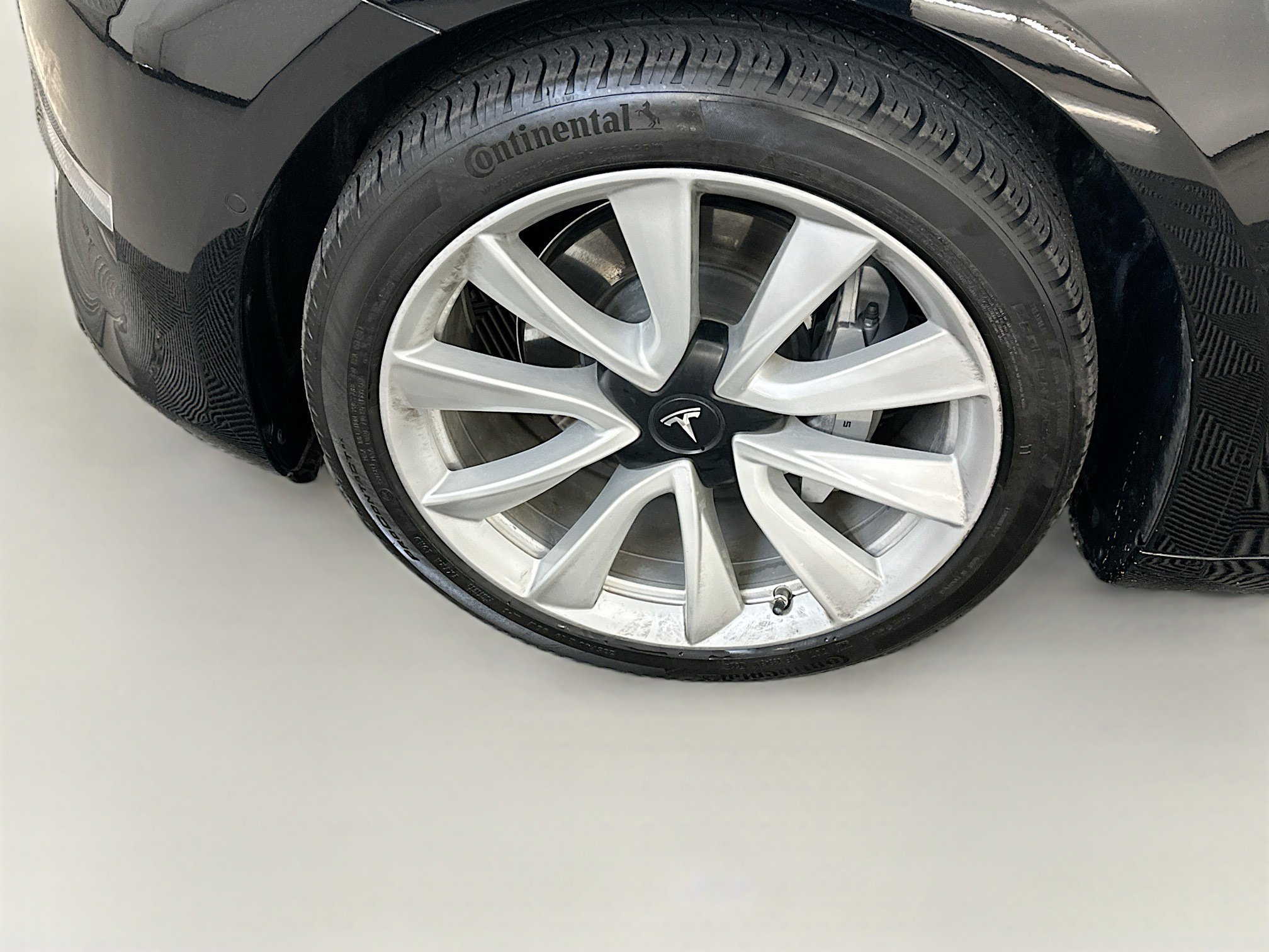 Used 2020 Tesla Model 3 Long Range image 11