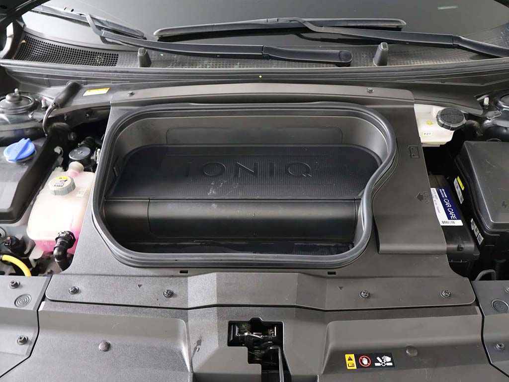 Used 2024 Hyundai Ioniq 6 Limited RWD image 25
