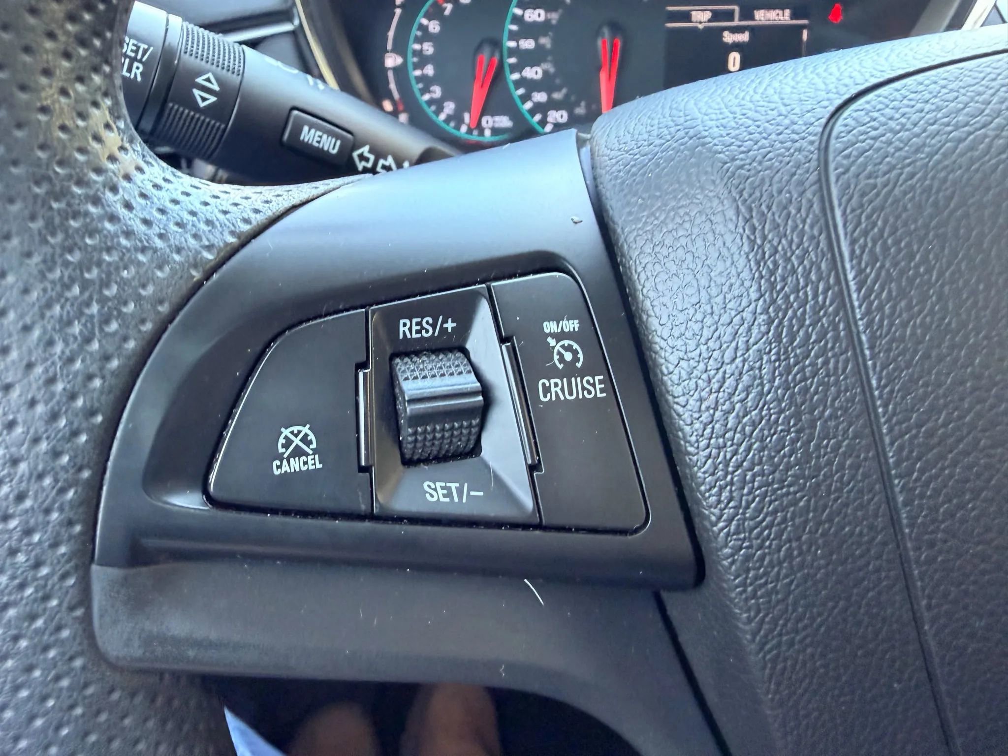 Used 2022 Chevrolet Trax LT image 12