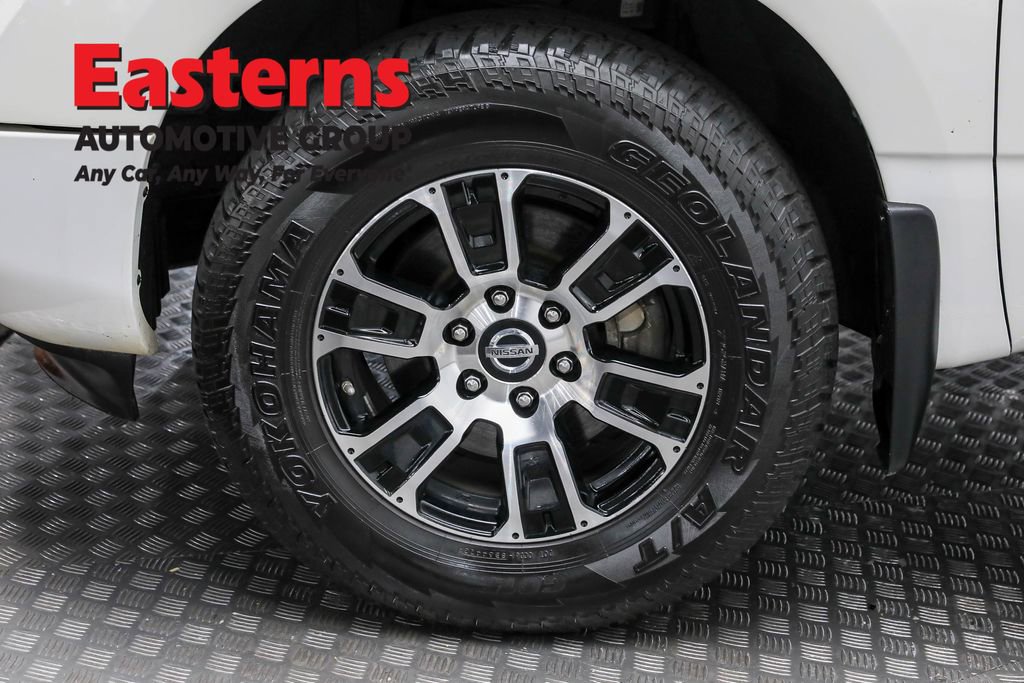 Used 2020 Nissan Titan SV w/ SV Convenience Package image 34