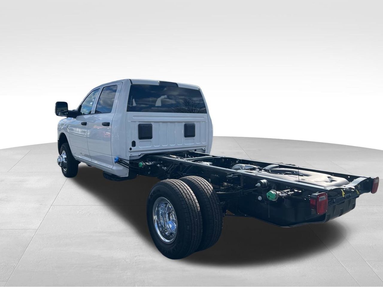 New 2026 RAM 3500 Tradesman w/ Chrome Appearance Group A AWD/4WD video 3