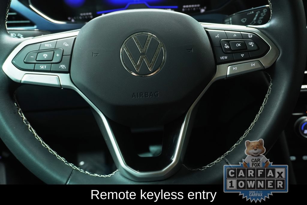 Used 2023 Volkswagen Taos SE AWD/4WD image 4