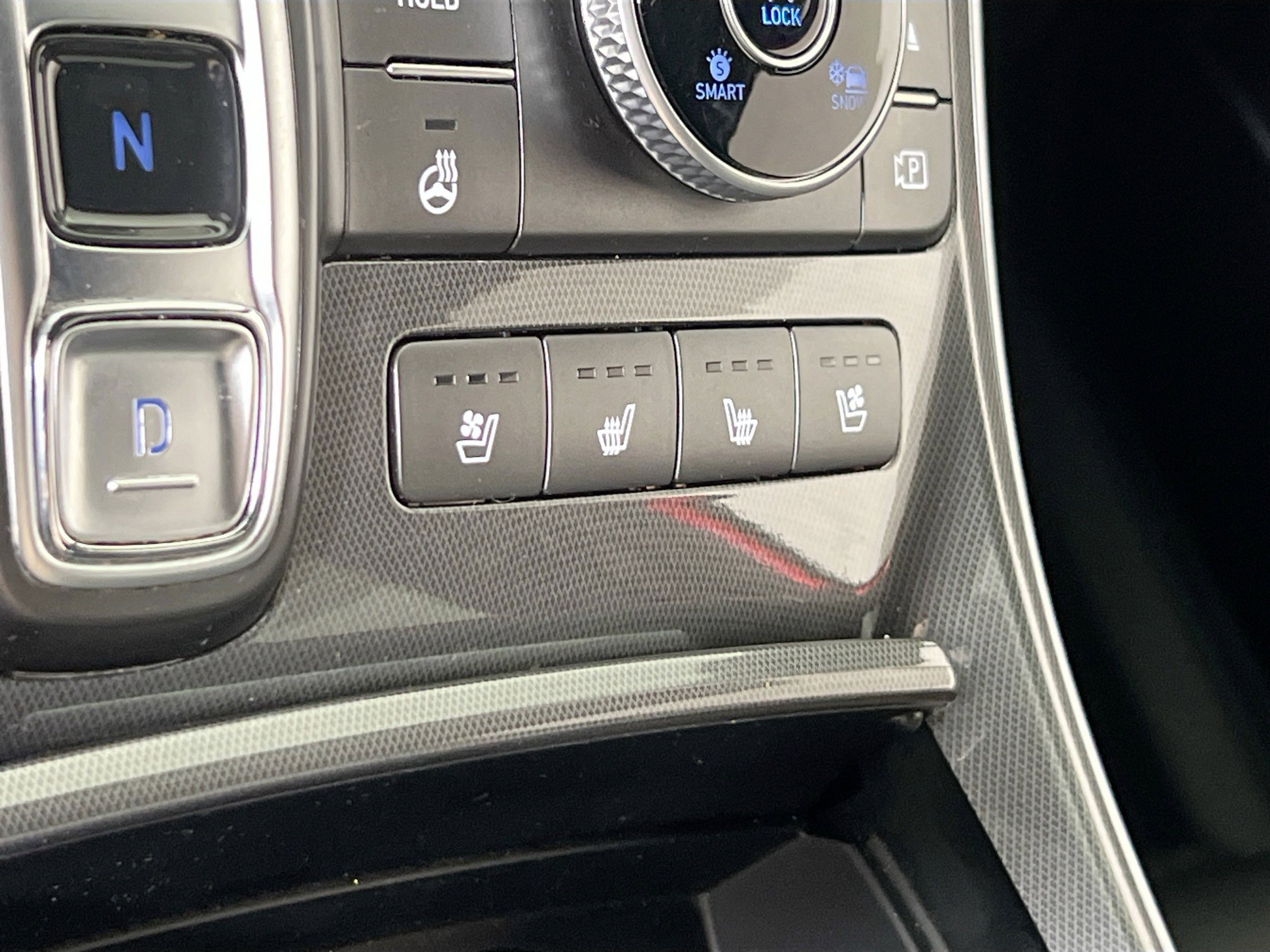 Used 2022 Hyundai Santa Fe Calligraphy AWD/4WD image 21