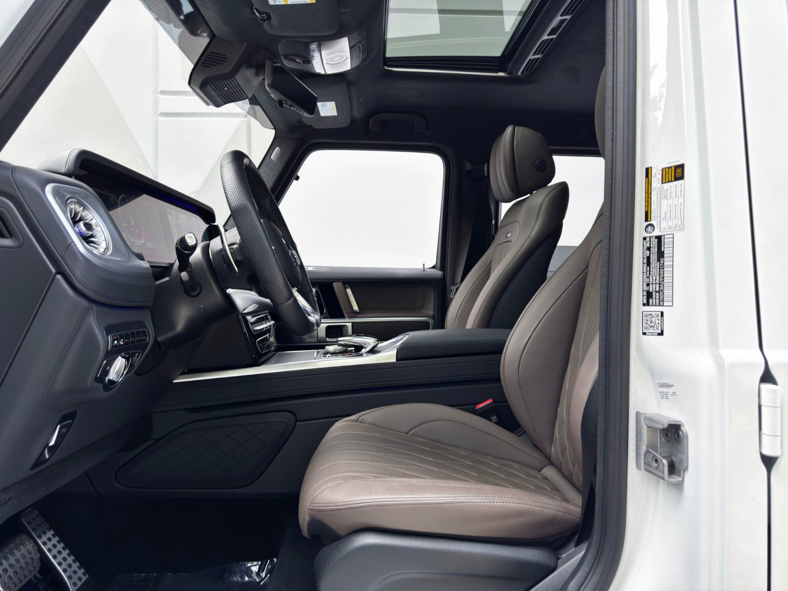 Used 2023 Mercedes-Benz G 63 AMG Squared image 18