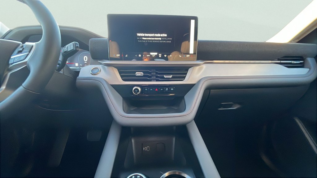 New 2026 Ford Explorer Active AWD/4WD image 10