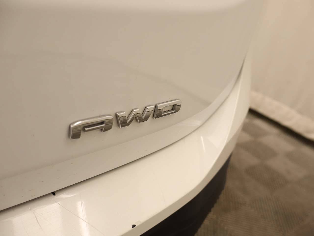 Used 2023 GMC Terrain SLE w/ Driver Convenience Package image 20