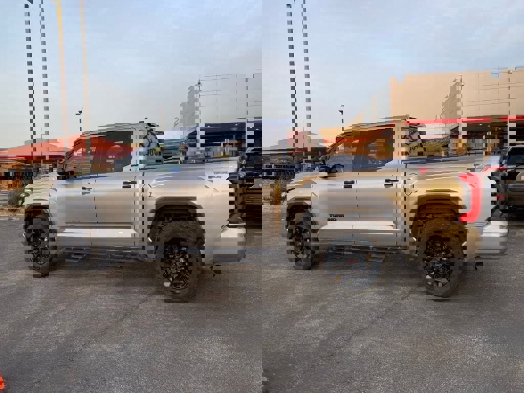 Used 2022 Toyota Tundra SR5 image 8