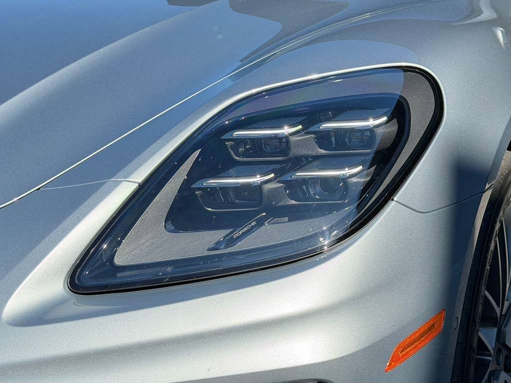 Certified 2026 Porsche Panamera 4 AWD/4WD image 26