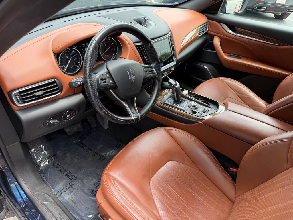 Used 2022 Maserati Levante GT AWD/4WD image 24