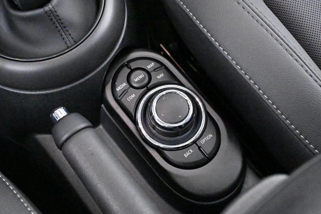Certified 2024 MINI Cooper S FWD image 21