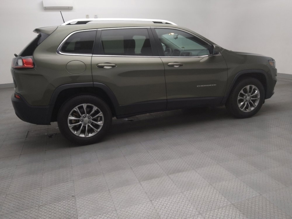 Used 2020 Jeep Cherokee Latitude Plus image 10