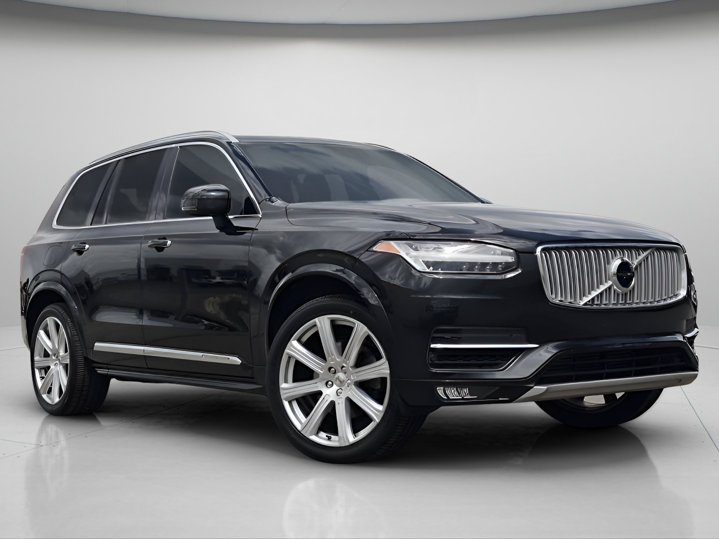 Used 2019 Volvo XC90 T6 Inscription AWD/4WD image 2