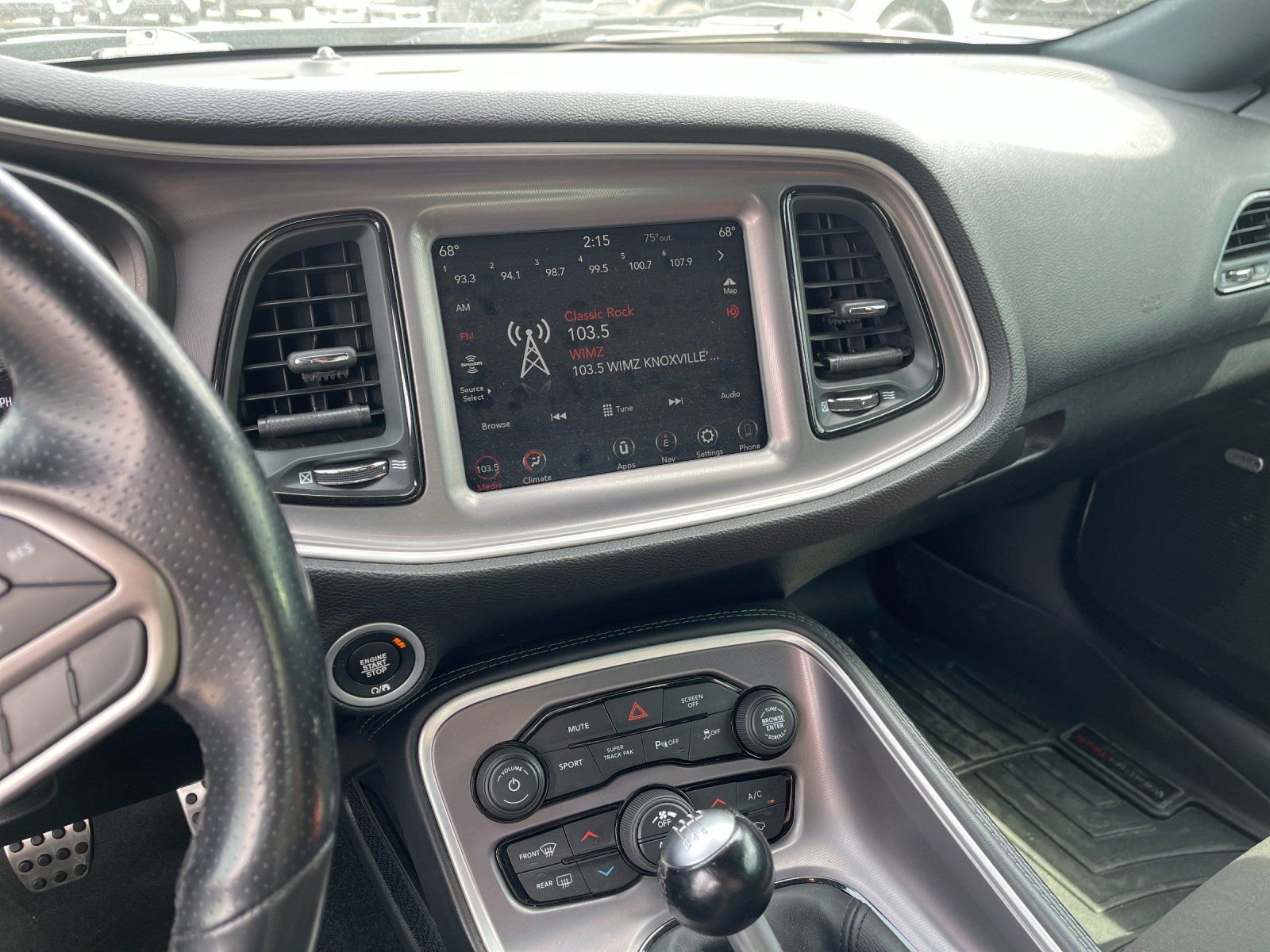 Used 2022 Dodge Challenger R/T w/ Performance Handling Group RWD image 19